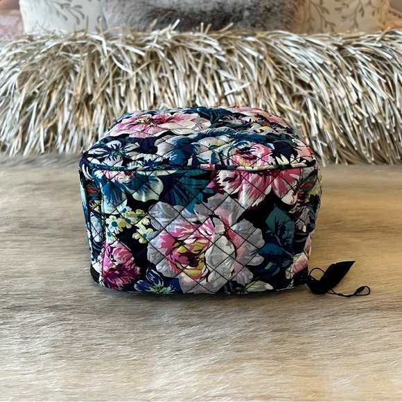 New VERA BRADLEY Garden Grove Iconic Lunch Bunch Bag Navy Navy Roses Insulated - Picture 8 of 9